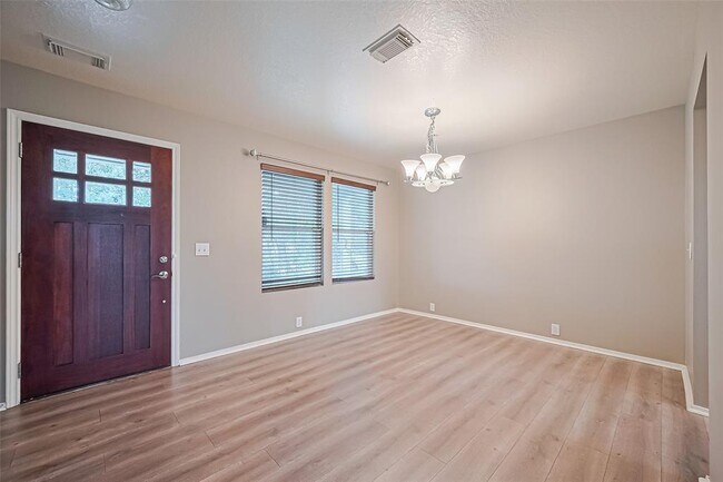 Foto del edificio - 2307 Emory Knoll Dr