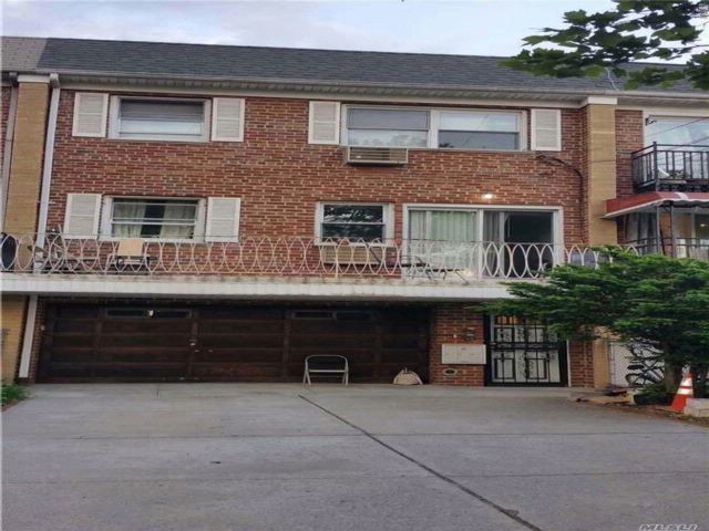 Primary Photo - 63-53 Alderton St