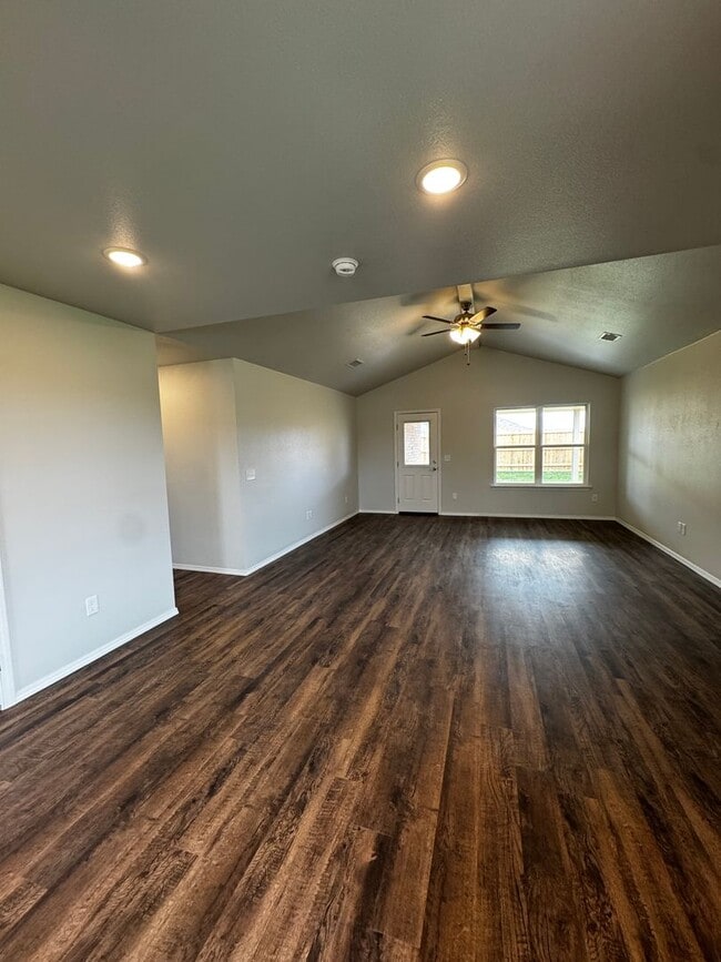 Building Photo - New construction!!! Beacon Pointe 3/2/2