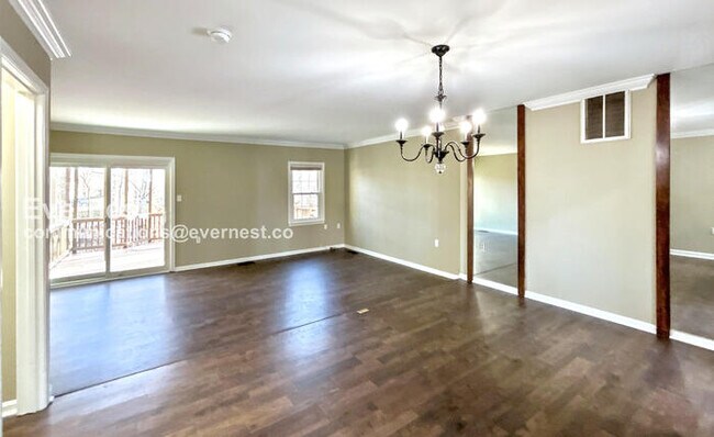 Foto del edificio - 11373 Cromwell Ct