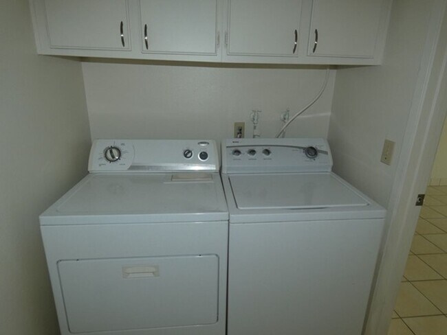 Foto del edificio - Orcutt Bluffs 2 bedroom Condo!!
