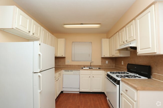 Cobblestone Apartments Apartments Marietta Ga Apartments Com