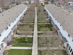 Building Photo - 1240 Ilona Park Rd
