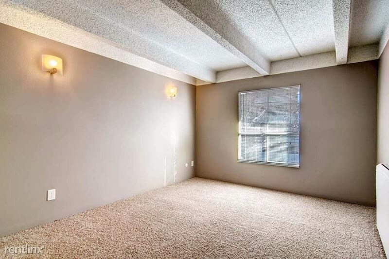 Building Photo - 2 br, 2 bath Apartment - 1413 Steele St