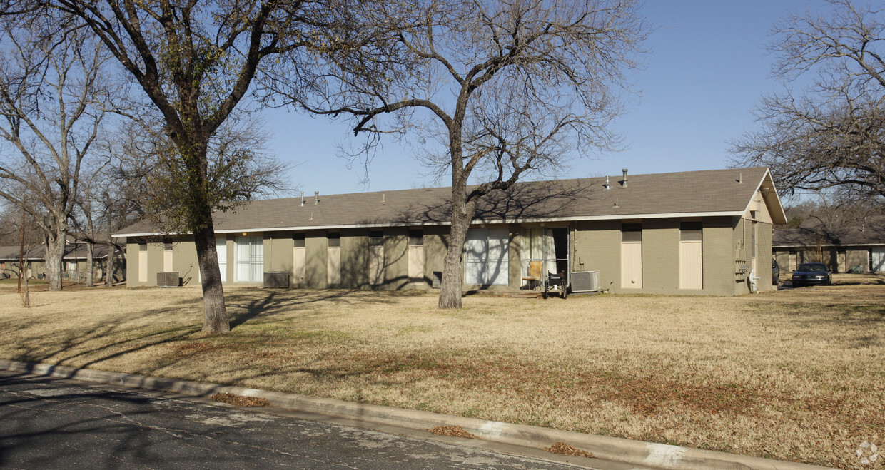 Building Photo - Springdale Gardens Apartments