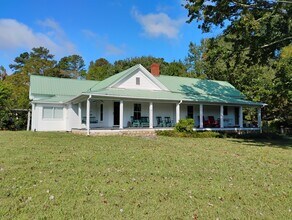 Building Photo - 2388 Chatham Church Rd