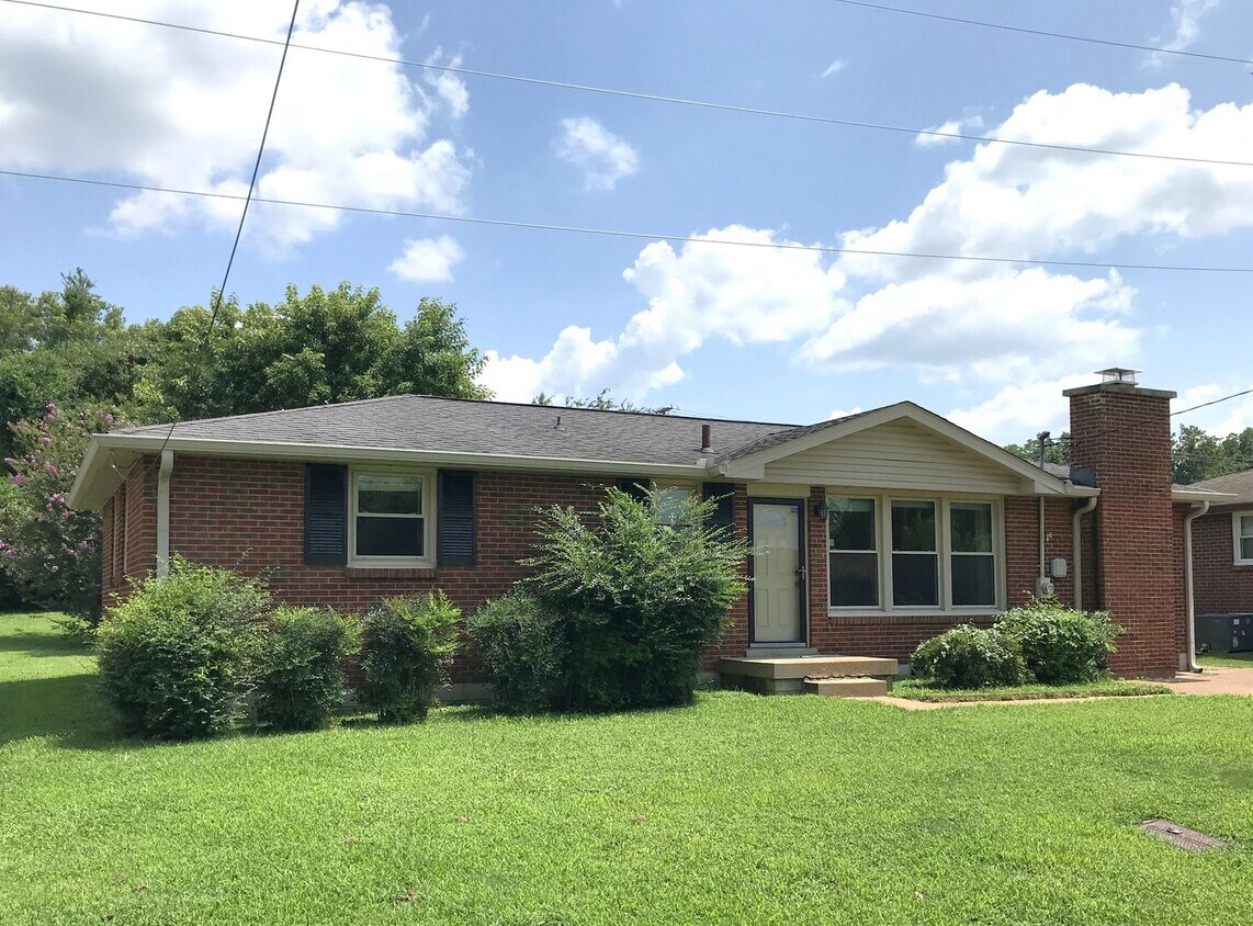 Foto principal - Excellent 2/1 in Desirable West Nashville!