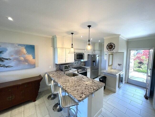 Foto del edificio - Live the Wailea Lifestyle – Ocean View ground level Townhome at Wailea Fairway Villas - Seasonal ...