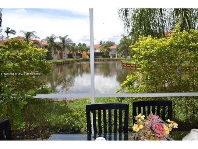 Building Photo - 1734 Royal Palm Way
