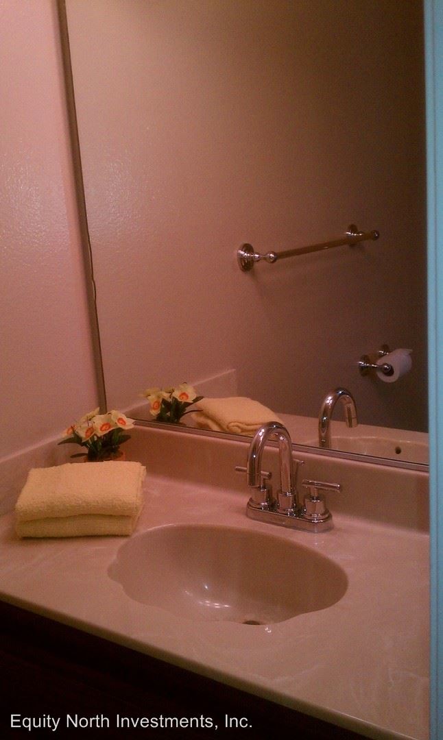 Building Photo - 17126 Woodruff Ave