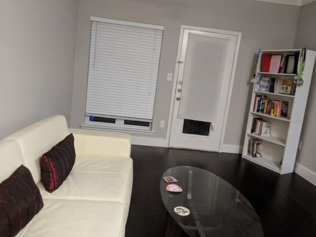 Living room w/Patio - 1330 Old Spanish Trl