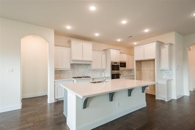 Building Photo - 21119 Bradford Grove Dr