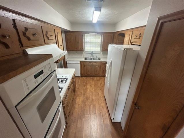 Foto del edificio - 615 Devonshire Dr