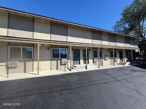 Building Photo - 1380 N Sierra St