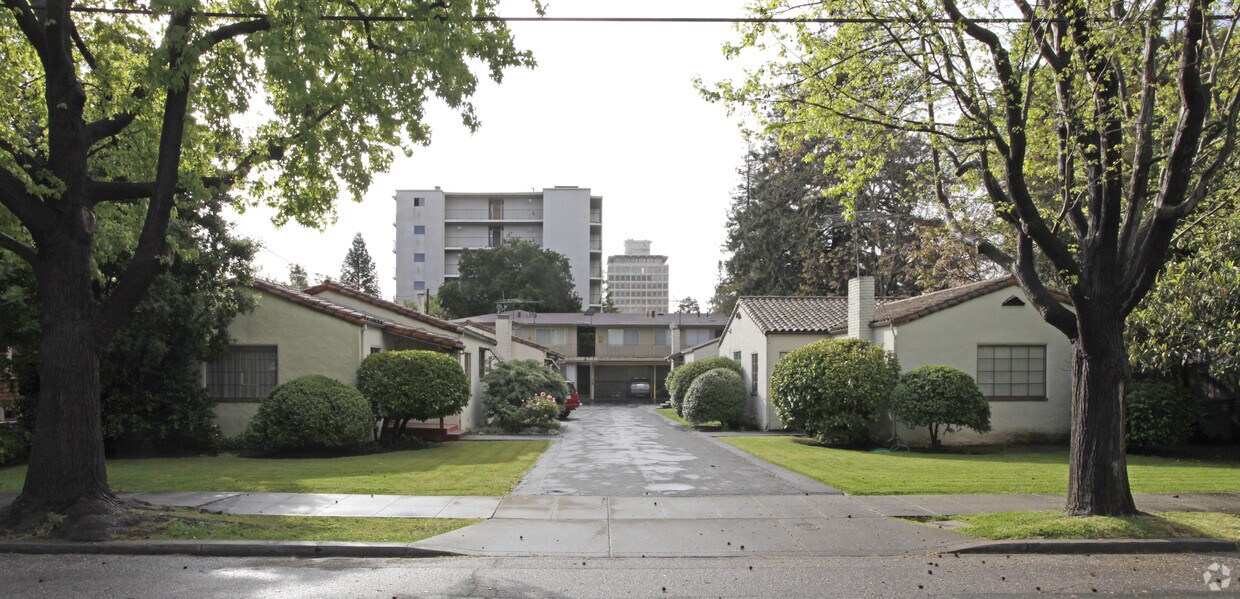 Foto del edificio - 530-540 Hawthorne Ave