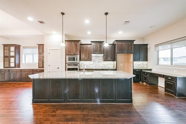 Building Photo - 17319 Blanton Forest Dr