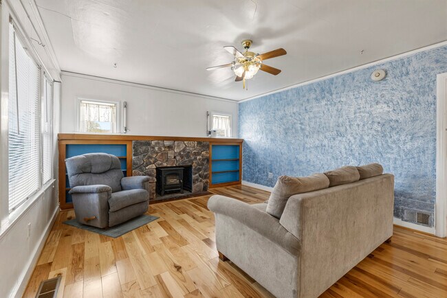 Foto del edificio - 735 N 2nd St