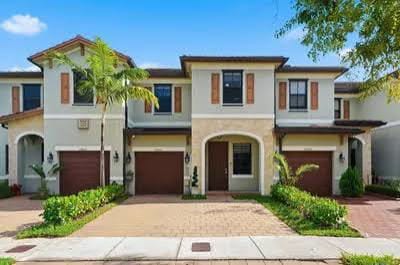 Building Photo - West 33rd Court, Hialeah, FL 33018 - 3 BR 2.5 BA townhouse