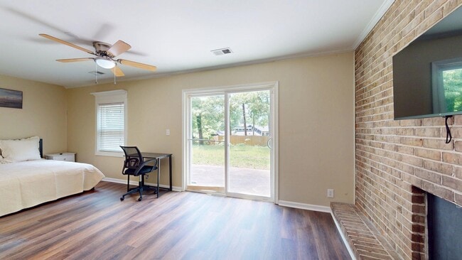Building Photo - 2897 Leisure Woods Ln