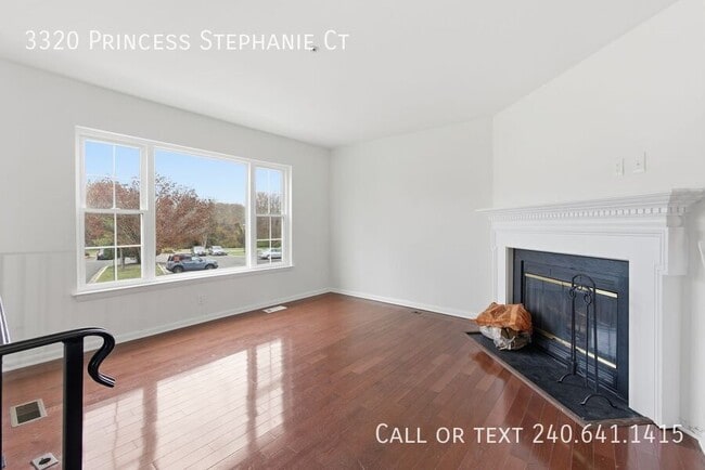 Building Photo - 3320 Princess Stephanie Ct