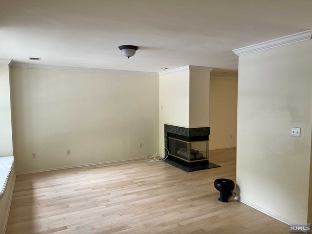 Building Photo - 2159 Jordan