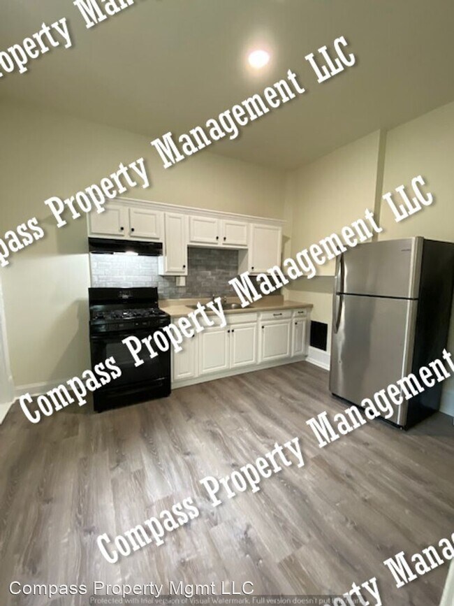 Building Photo - 3 br, 1.5 bath House - 508 South Lime Stre...