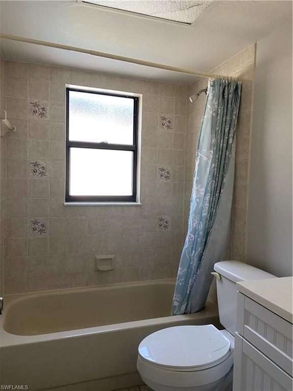Foto del edificio - 136 Cape Coral Pkwy W