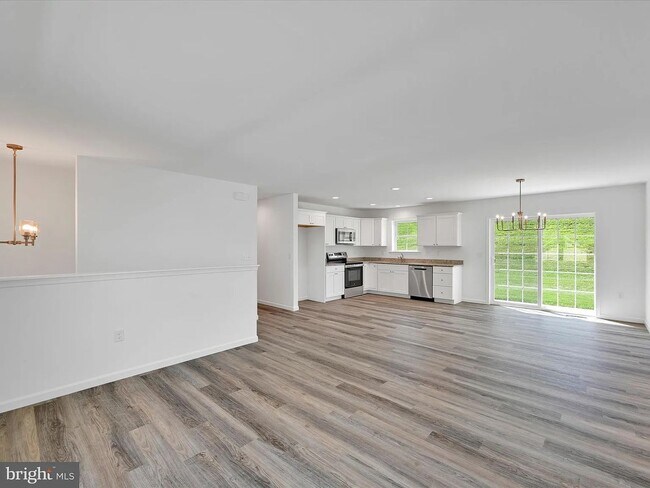 Foto del edificio - Brand New 3 Bed 3 Bath Single Family Home ...