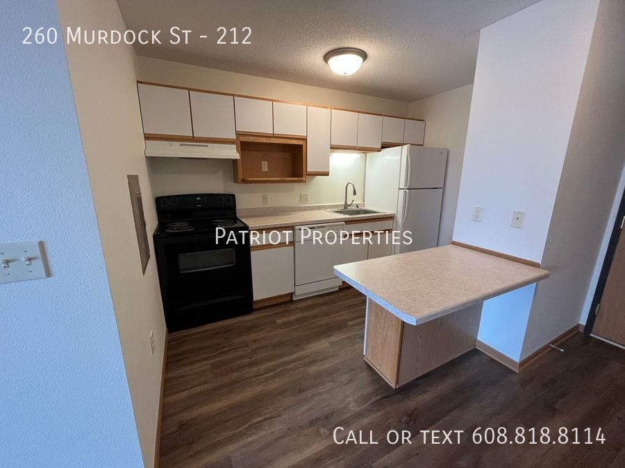 Primary Photo - Studio in Tomah, WI
