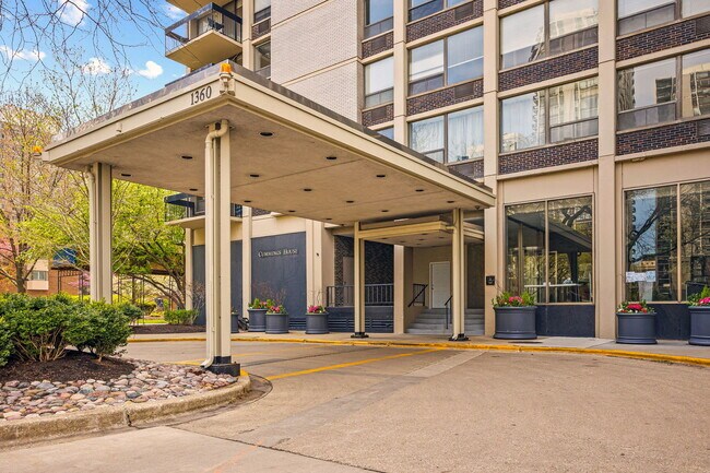 Building Photo - 1360 N Sandburg Terrace