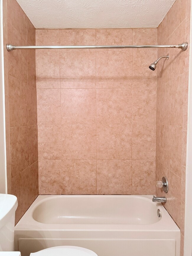 Foto del edificio - 5957 Sherrie Ln