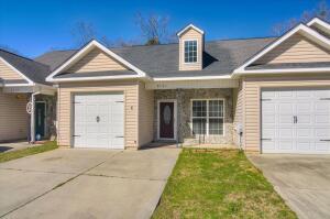 Primary Photo - 2121 Reserve Ln