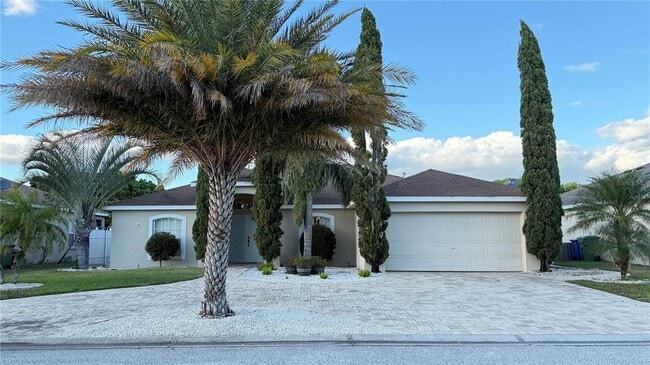 Foto del edificio - 175 Cloverdale Rd