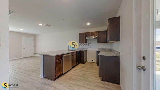 Foto del edificio - Move-in Ready! Gorgeous 1 Bed End Unit Apt...