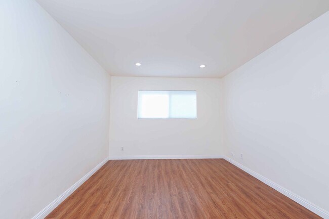 Foto del edificio - Gated Community 2 Bedroom 2 Bath Condo