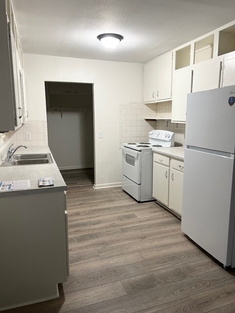 Foto del edificio - 6232 N Jacksonville Dr