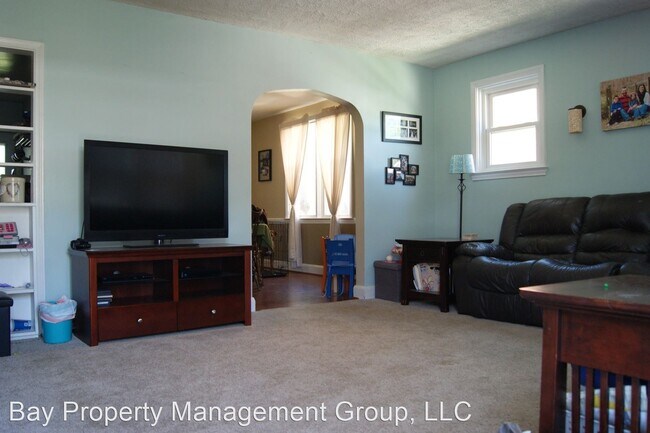 Foto del edificio - 3 br, 1.5 bath House - 3121 Woodring Ave