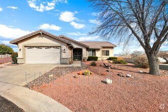 Building Photo - 25 Saddle Horn Cir