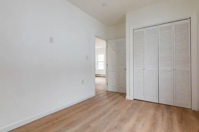 Foto del edificio - 205 Ives St