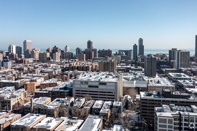 Aerial Photo - 630-632 W Barry Ave