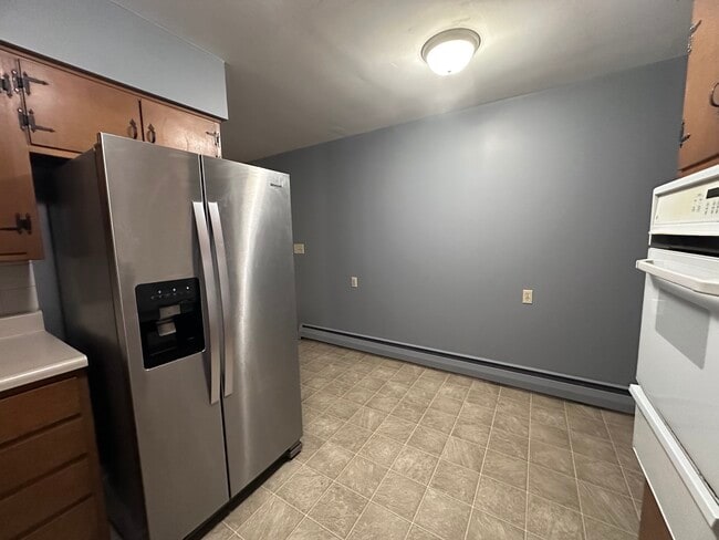 Foto del edificio - 206 Oak Hill Dr