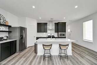 Building Photo - 12231 City Rose Ct