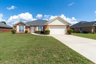 Building Photo - 224 Taylor Cir