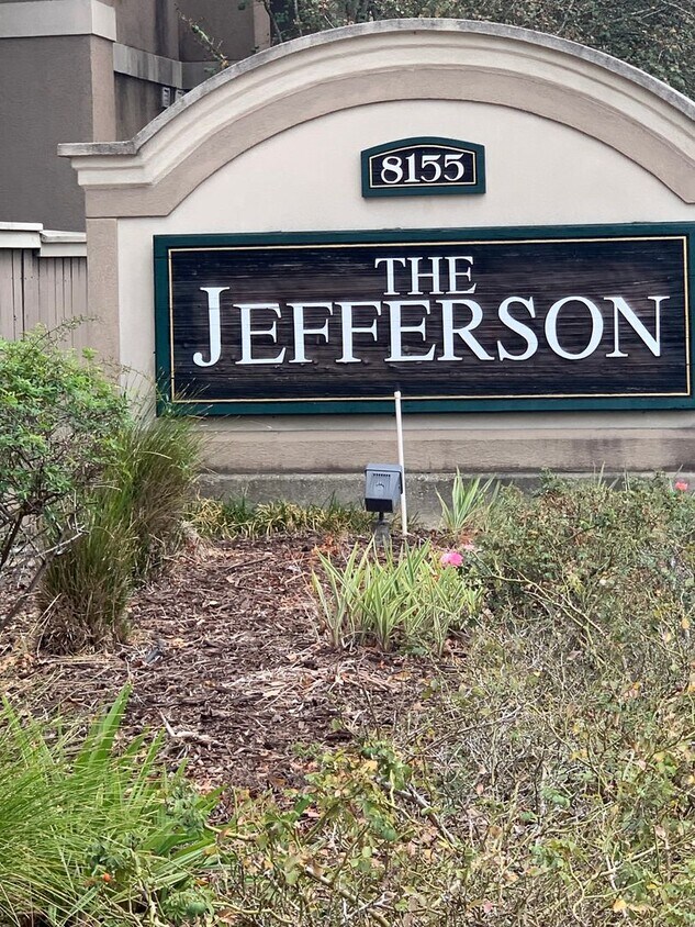 Foto principal - Jefferson Hwy/Corporate