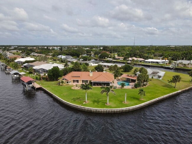 Foto del edificio - 4 br, 4 bath House - 4461 Gardner Drive