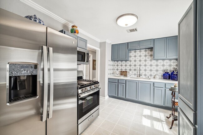 Foto del edificio - 5006 Idaho St