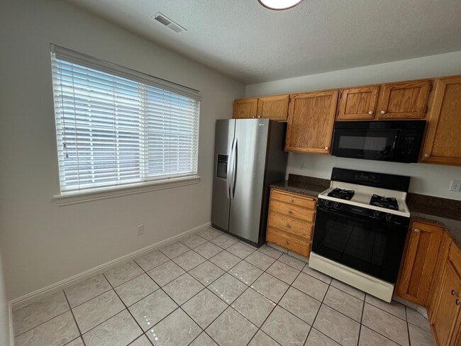 Building Photo - 2369 W 510 N