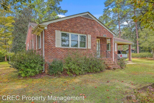 Building Photo - 3 br, 1.5 bath House - 305 Parkwood Drive