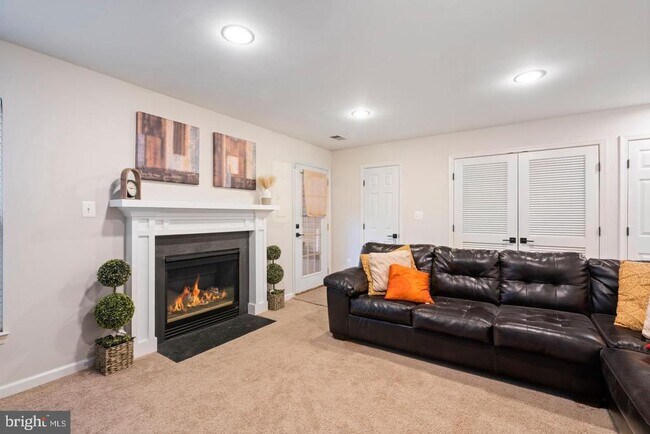 Foto del edificio - 26147 Lands End Dr