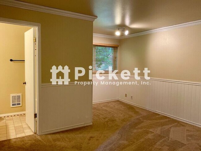 Building Photo - North Kitsap 3 Bedroom In Edgewater Beach ...